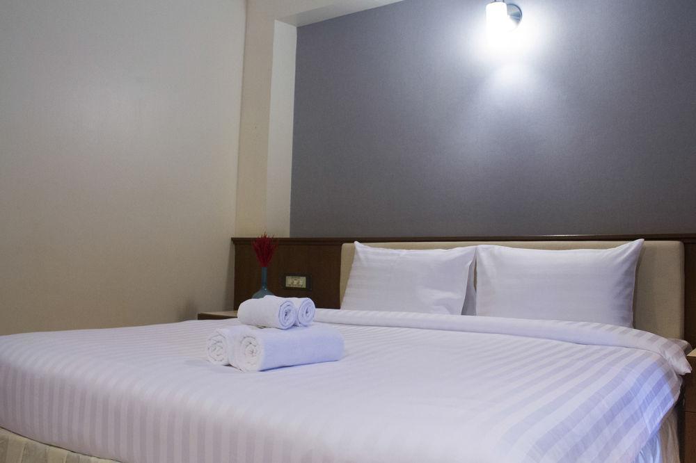 Hatyai Holiday Hotel Hat Yai Bagian luar foto