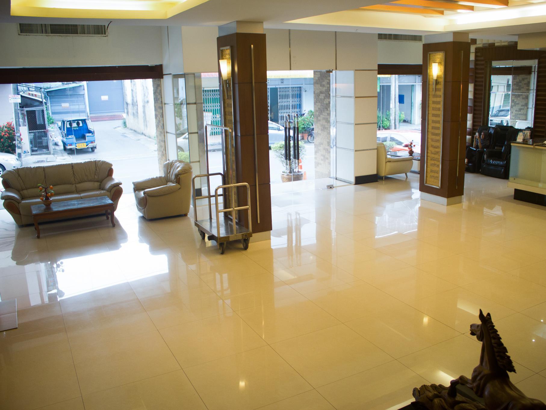 Hatyai Holiday Hotel Hat Yai Bagian luar foto