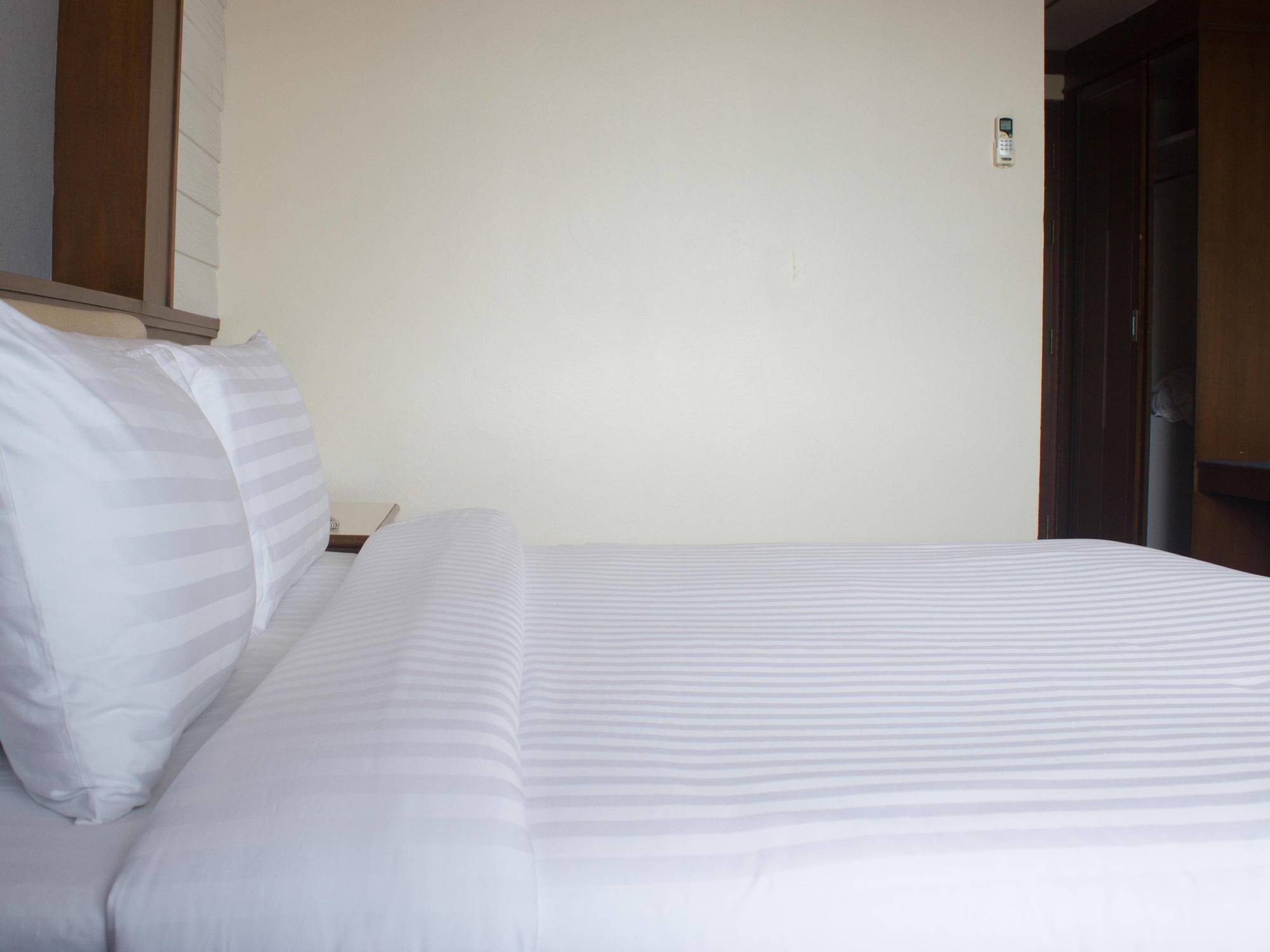 Hatyai Holiday Hotel Hat Yai Bagian luar foto