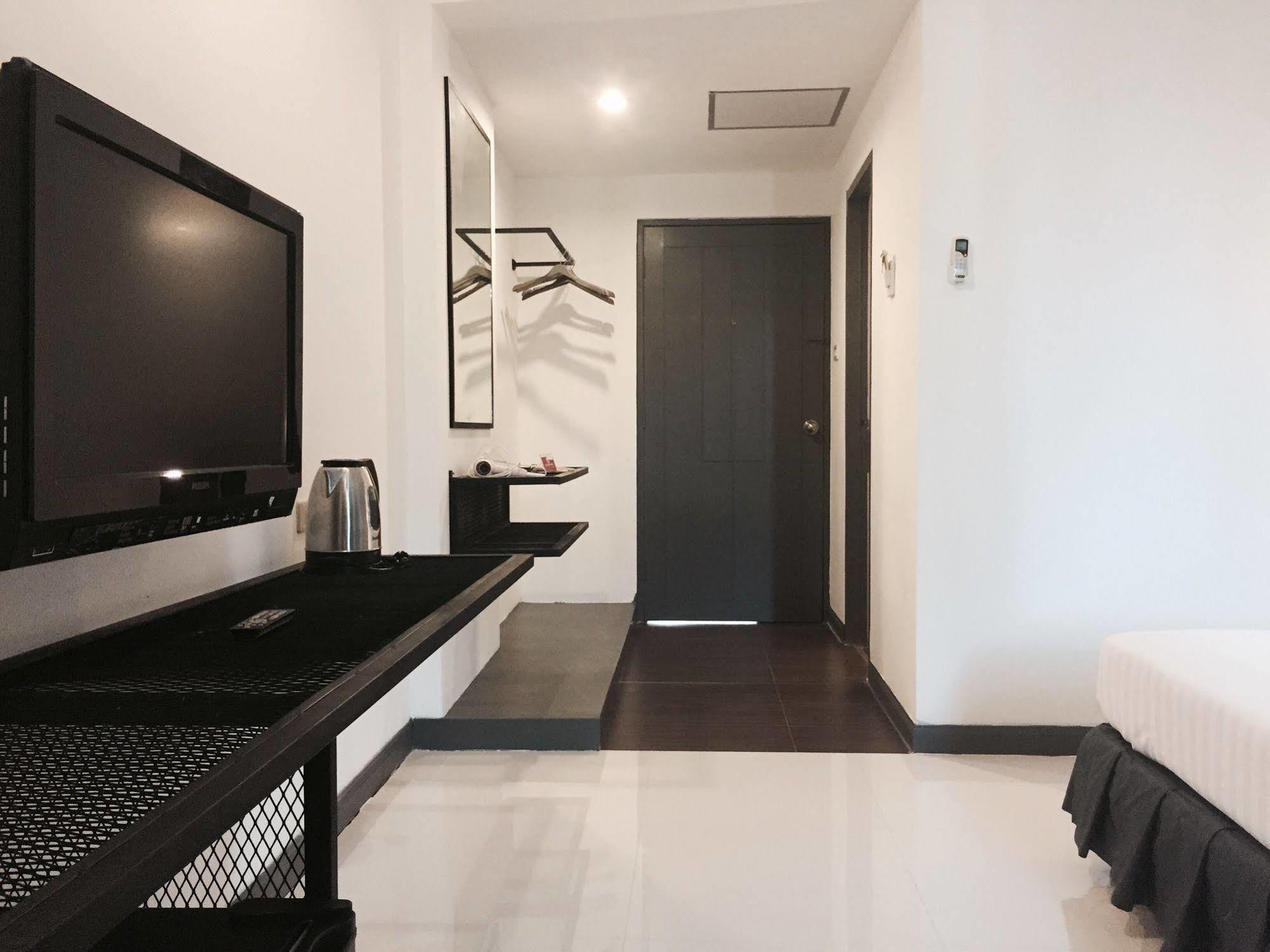 Hatyai Holiday Hotel Hat Yai Bagian luar foto
